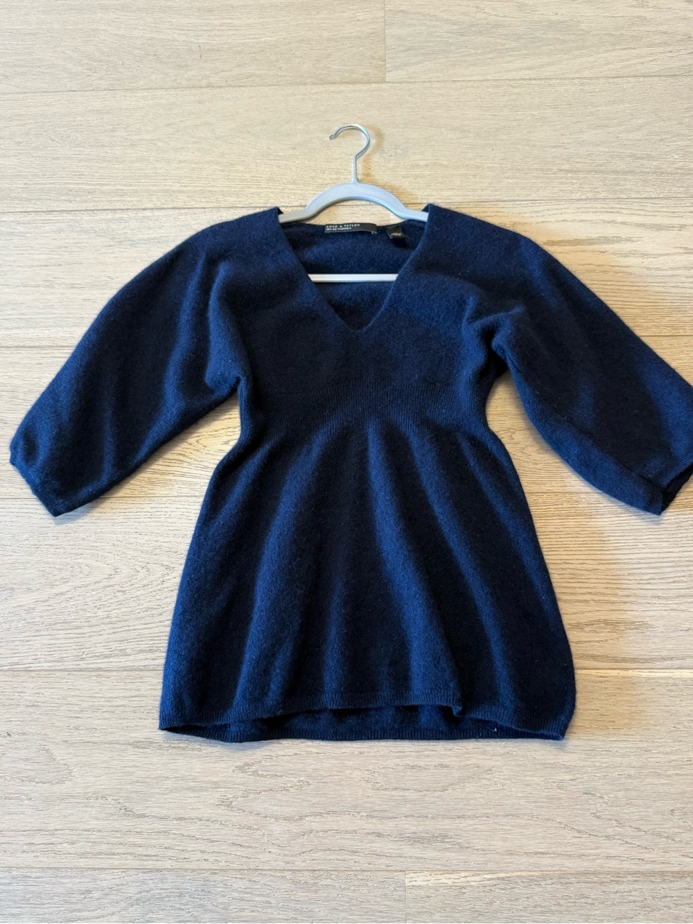 Lord&Taylor  2 Ply Cashmere - Picture 5 of 5